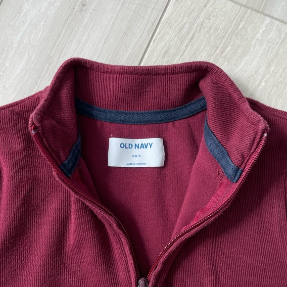 Old Navy zipper sweater set in red and blue, size 6-7y - Picture 2 of 9